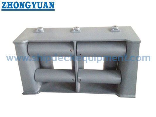 Sete rolos Universal Fairlead com rolos superiores. CB 3062 Tipo D para amarre e reboque de navios.