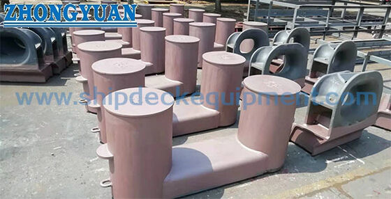 Bollardo de aço soldado de dois pedaços com placa de base compacta.